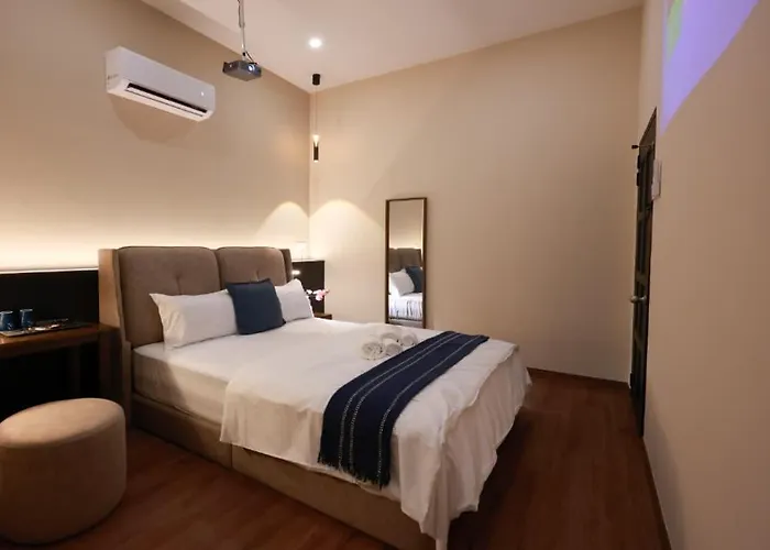 The Cintra Muse Hotel At Central Of Georgetown And Unesco